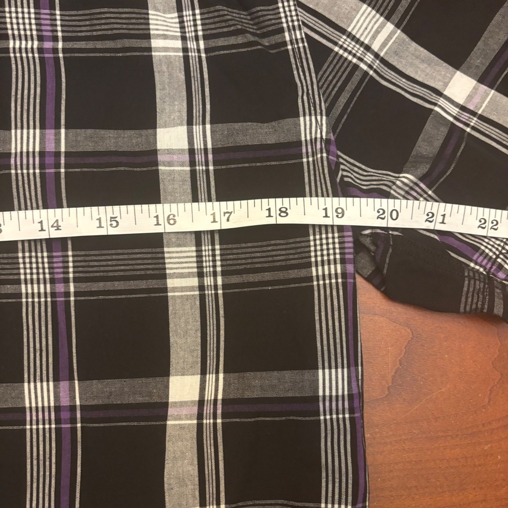 No Fear 90s Men's Medium Plaid Short Sleeve Button Up Shirt - Black Purple White - Picture 15 of 16